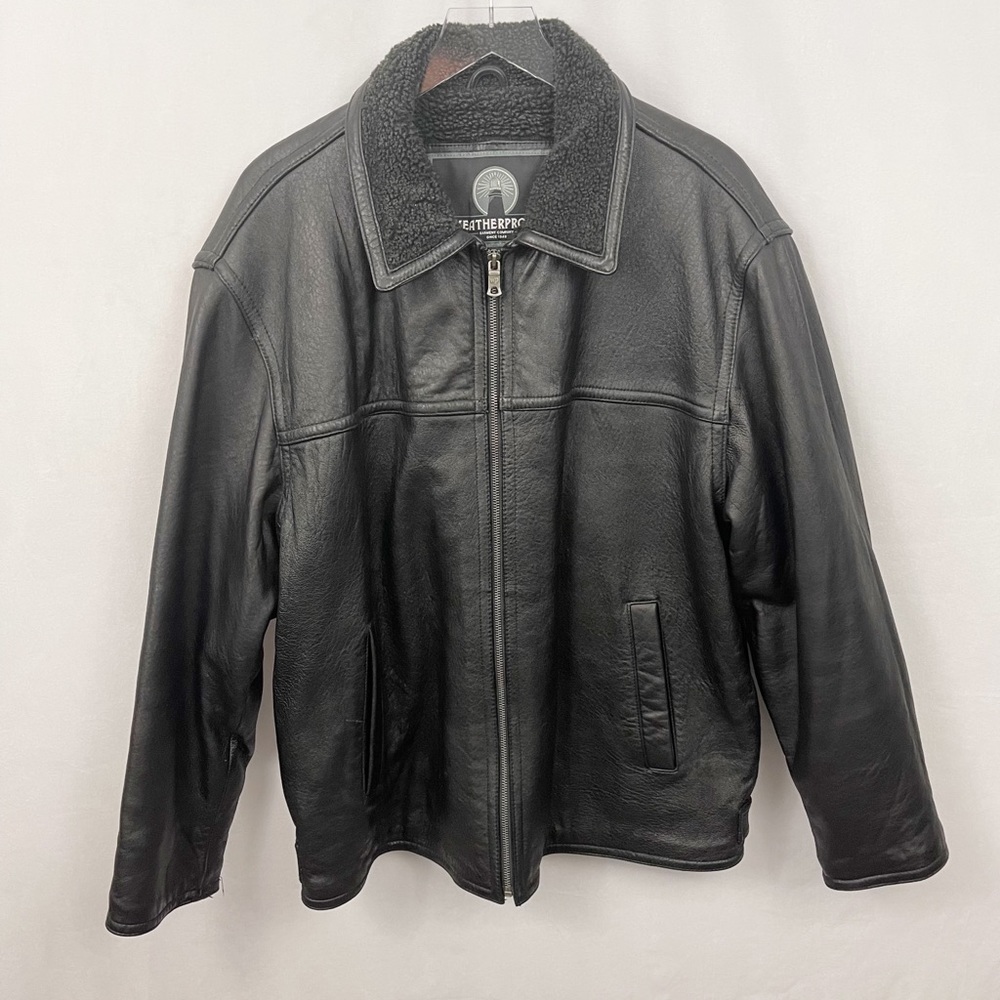 Men’s Weatherproof XL Fleece Lined Genuine Leather Jacket Black.
